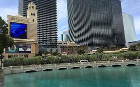 拉斯维加斯中心大道赛马度假酒店